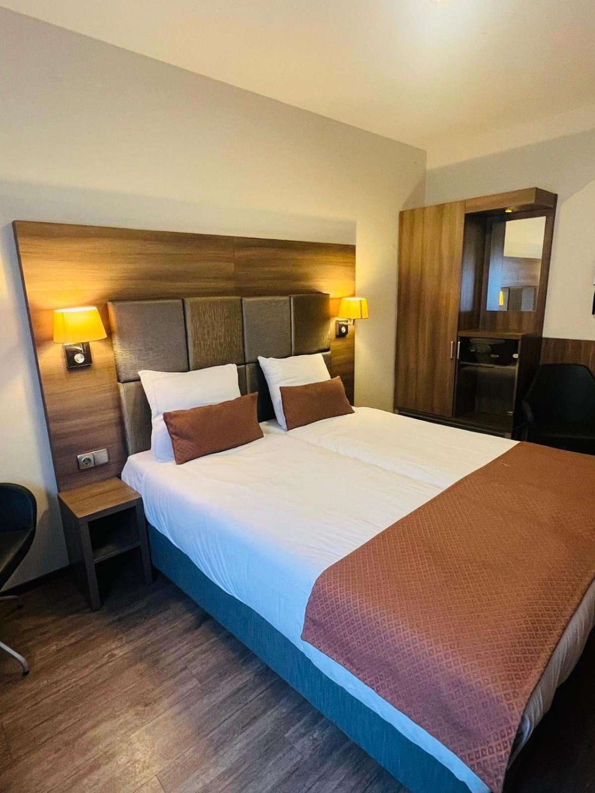 Ozo Hotels Cordial Amsterdam Ngoại thất bức ảnh